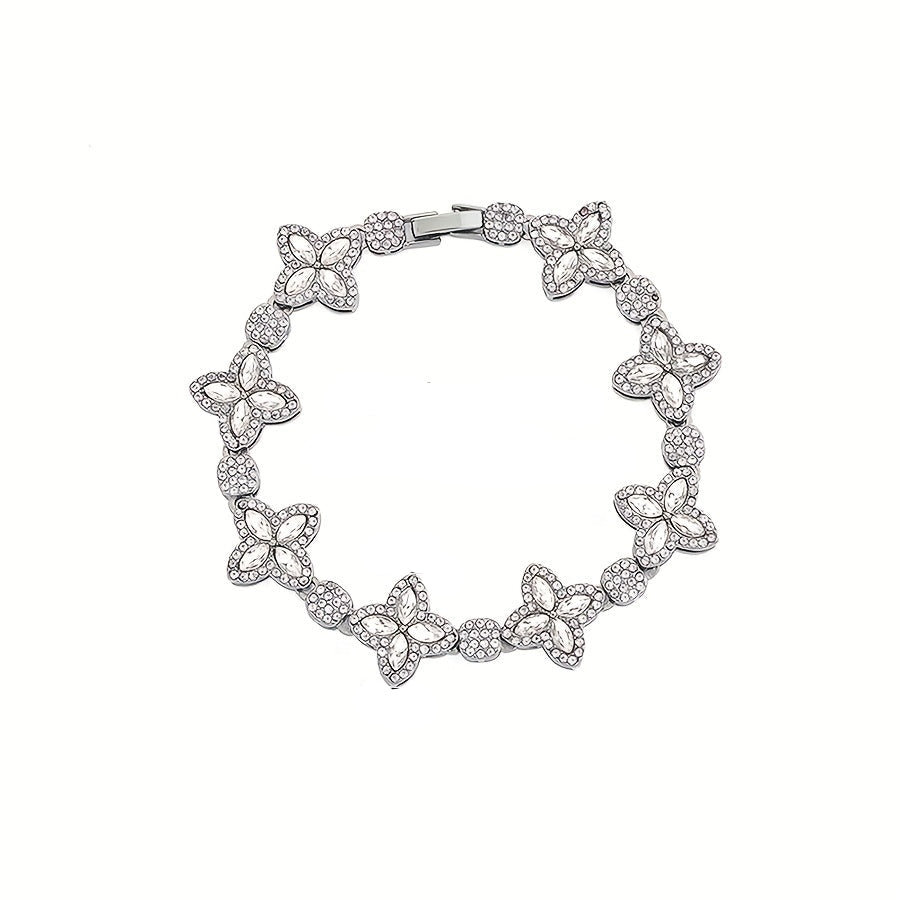 Clover Bracelet - LovessLuxuryBraceletLovessLuxury74514253-Silvery-BraceletSilvery
